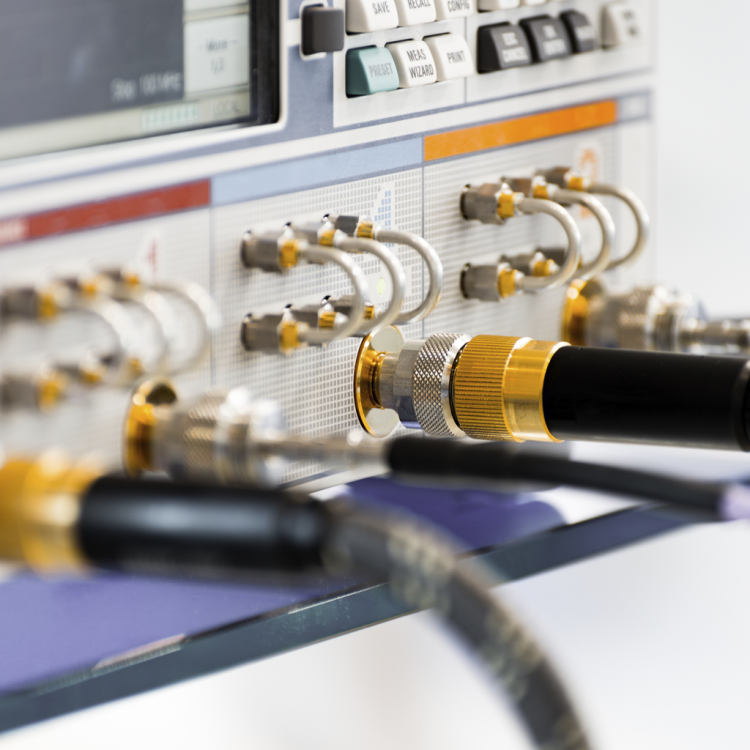 RF testing connectors and cables